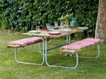 Immagine di Plus Classic Picknicktisch mit 2 Rückenlehnen teakfarben 177 x 177 cm