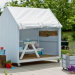 Bild von Plus Spielhaus Shelter auf Rädern 120 x 203 x 198cm