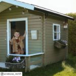 Bild von Plus Spielhaus mit Terrasse Dachpappe 238 x 215 x 190 cm unbehandelt