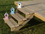 Plus Treppenwange 4-stufig Kiefer druckimprägniert 100 x 68 cm Ambiente